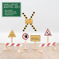 Load image into Gallery viewer, Wichteltür Set inkl. Zubehör & Baustellen DIY KIT - wichtelfreund