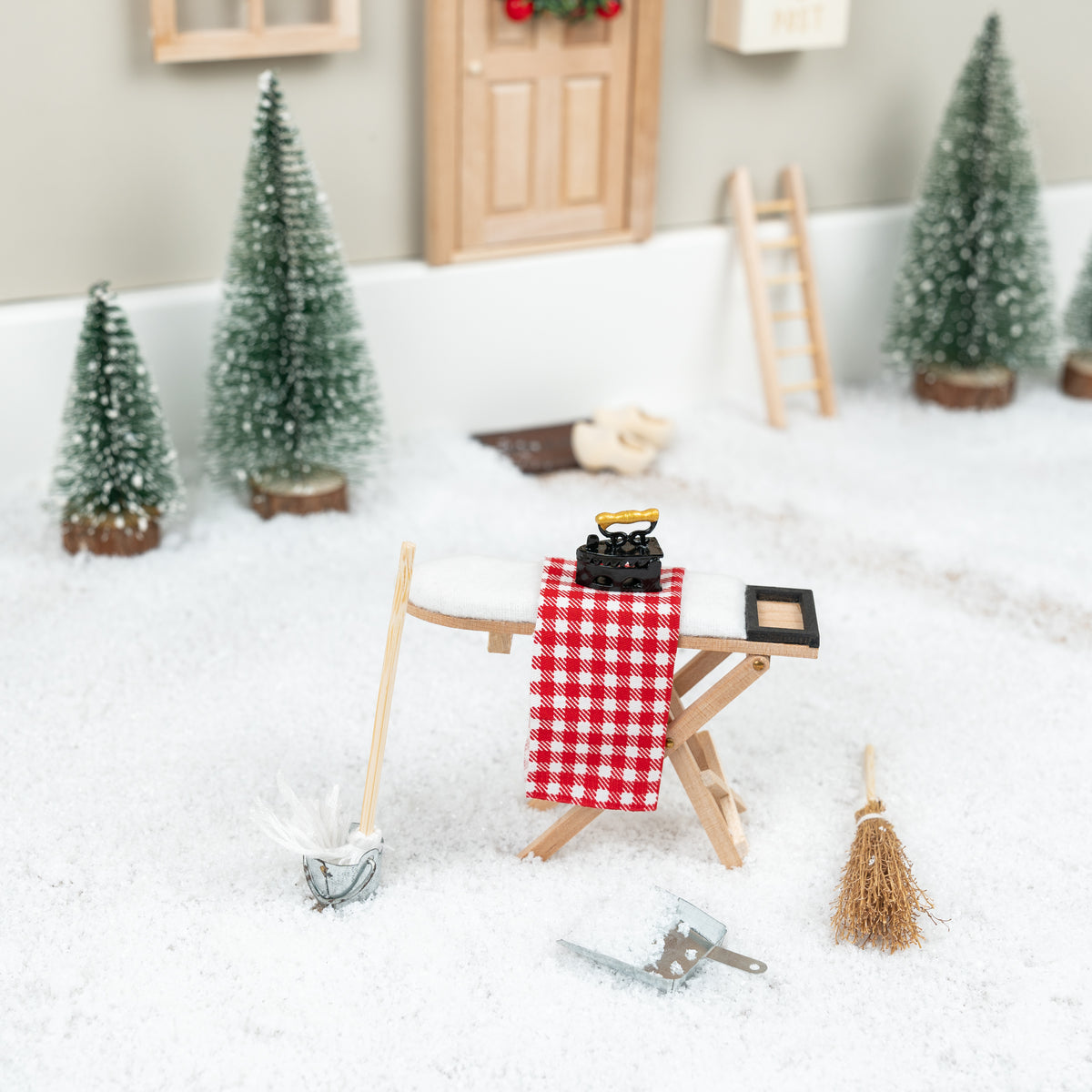 Mini Bügelbrett Wichteltür Set | Wichtelfreund
