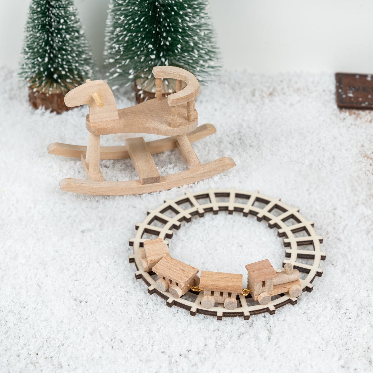 Mini Eisenbahn Wichteltür | Wichtelfreund
